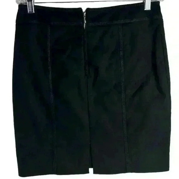 White House Black Market Women's Black Pencil Skirt Size 8 - Picture 2 of 5